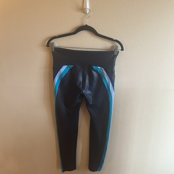 Spanx Faux Leather Track Stripe 7/8 Leggings Navy Womens Size Large - Picture 7 of 13